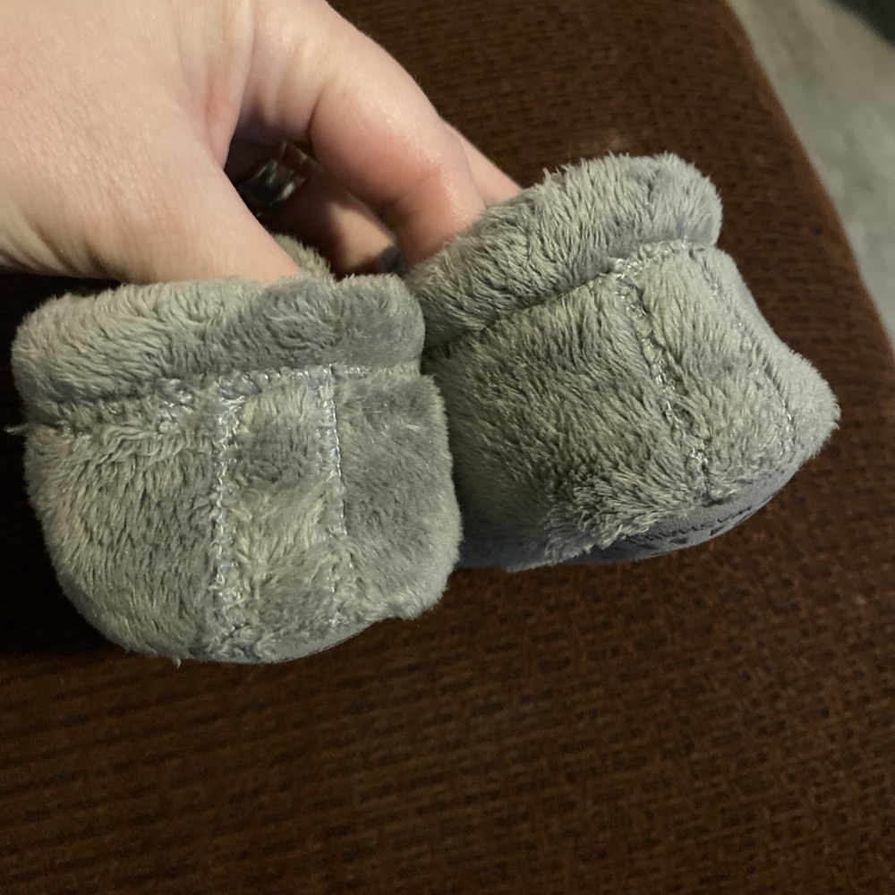 Uggs Infant Bixbee Booties Furry‎ Gray Boots Size 4/5 EUC - Picture 7 of 16
